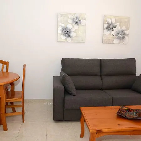 Apartment Zafiro 35c - Grupo Turis *